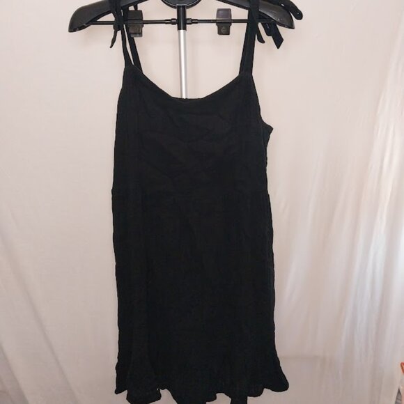 Old Navy Summer Dress - Picture 6 of 8